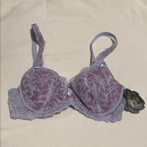 Sexy periwinkle blue lace bra SZ 36C NWT!